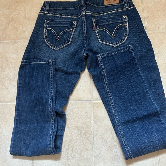 Levi’s skinny jeans - Picture 2 of 8